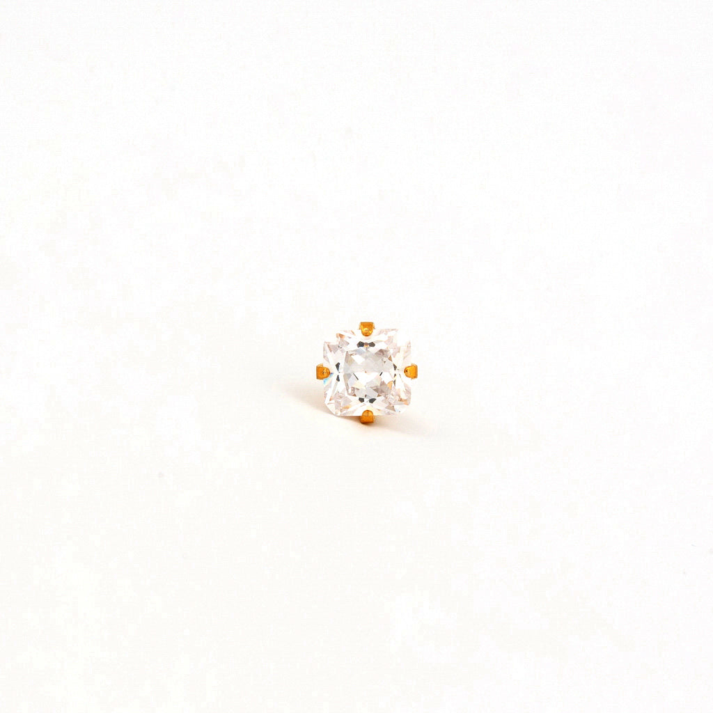 Sensitive Sterilized Prong-Set Princess-Cut Cubic Zirconia Fashion Studs - 5x5mm - Gold Plated