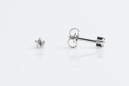 Prong Set Crystal Universal Select Carded Piercing Studs