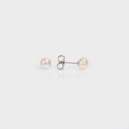 Genuine Pearl System 75™ Piercing Studs