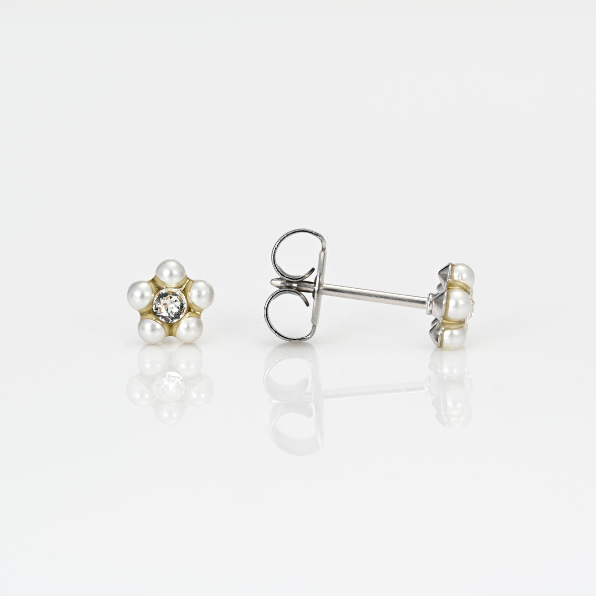 System 75 Daisy Piercing Studs - White Pearl/April Crystal - 14K White Gold