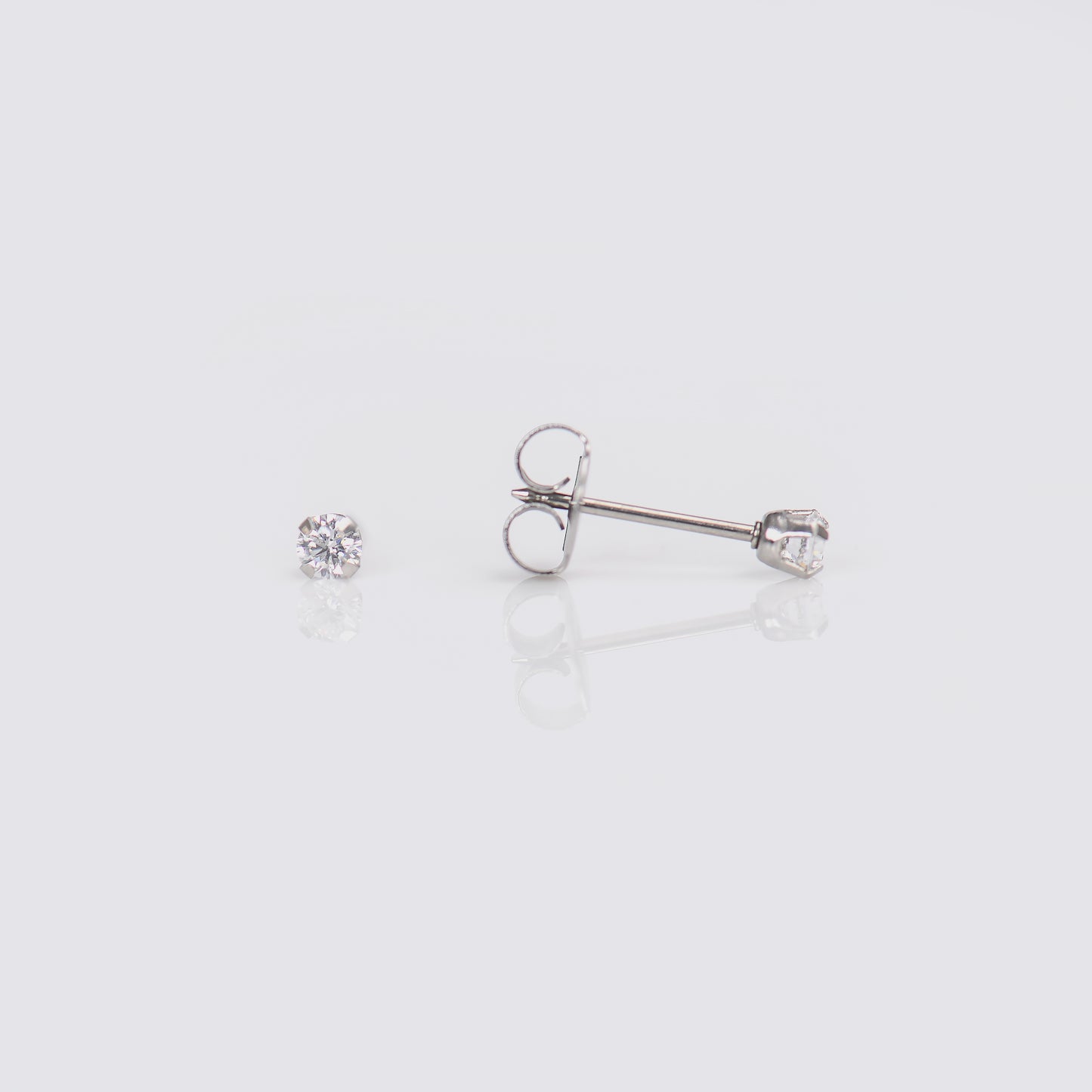 Prong Set Cubic Zirconia System 75™ Piercing Studs