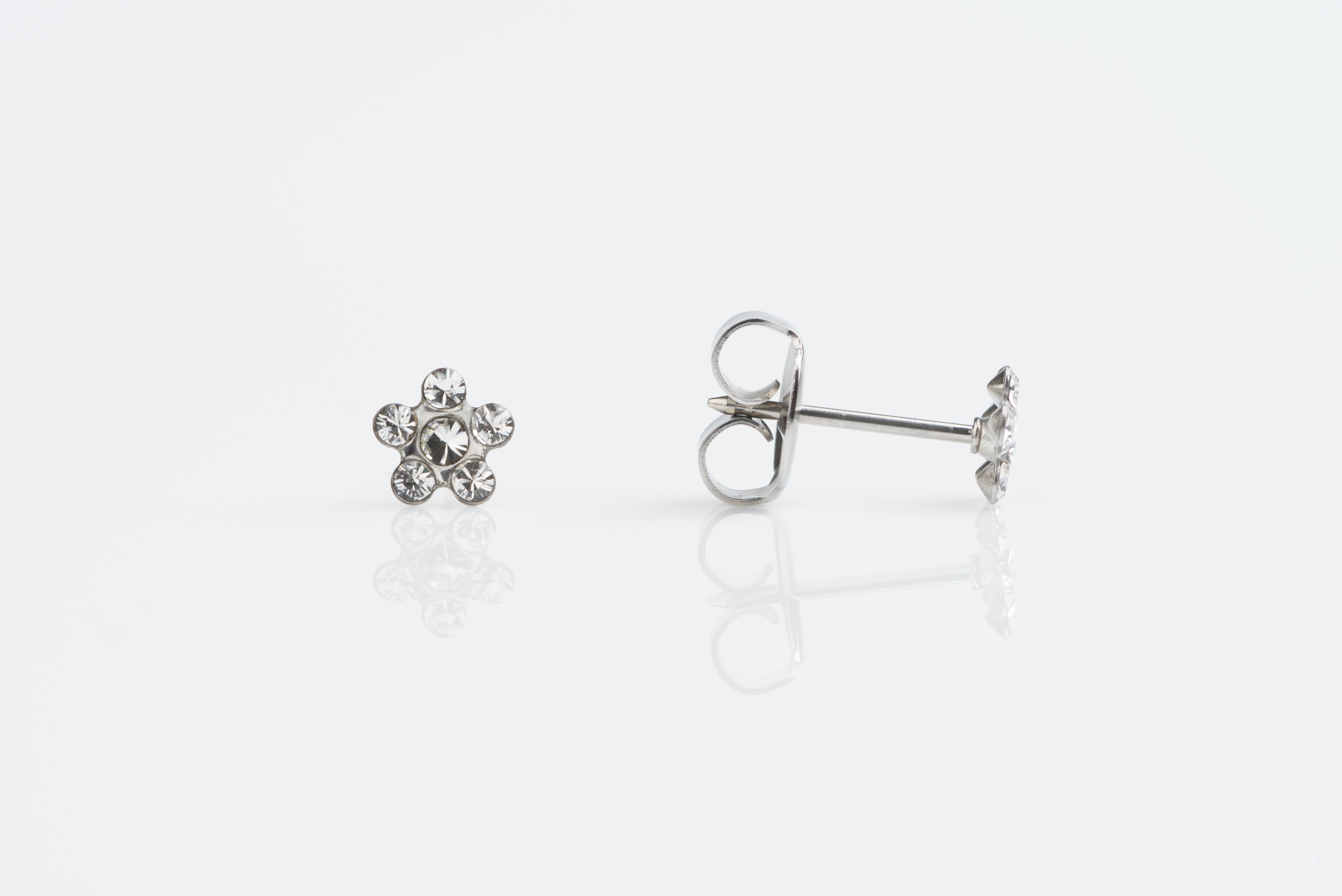 Daisy Birthstone System 75™ Piercing Studs – STUDEX®