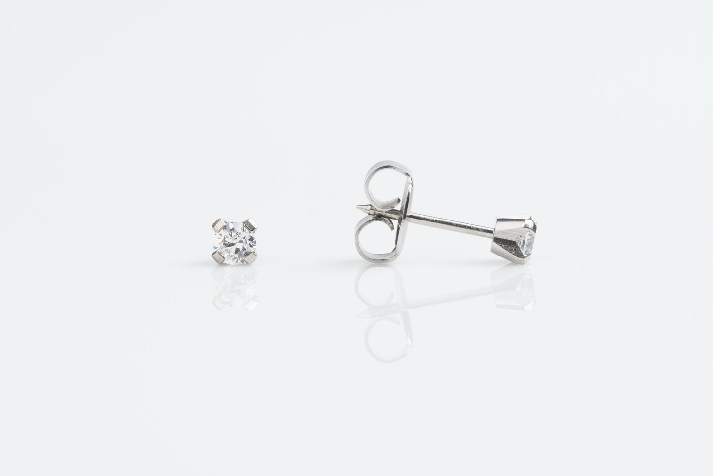 Prong Set Cubic Zirconia System 75™ Piercing Studs