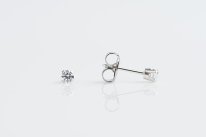 Prong Set Cubic Zirconia System 75™ Piercing Studs