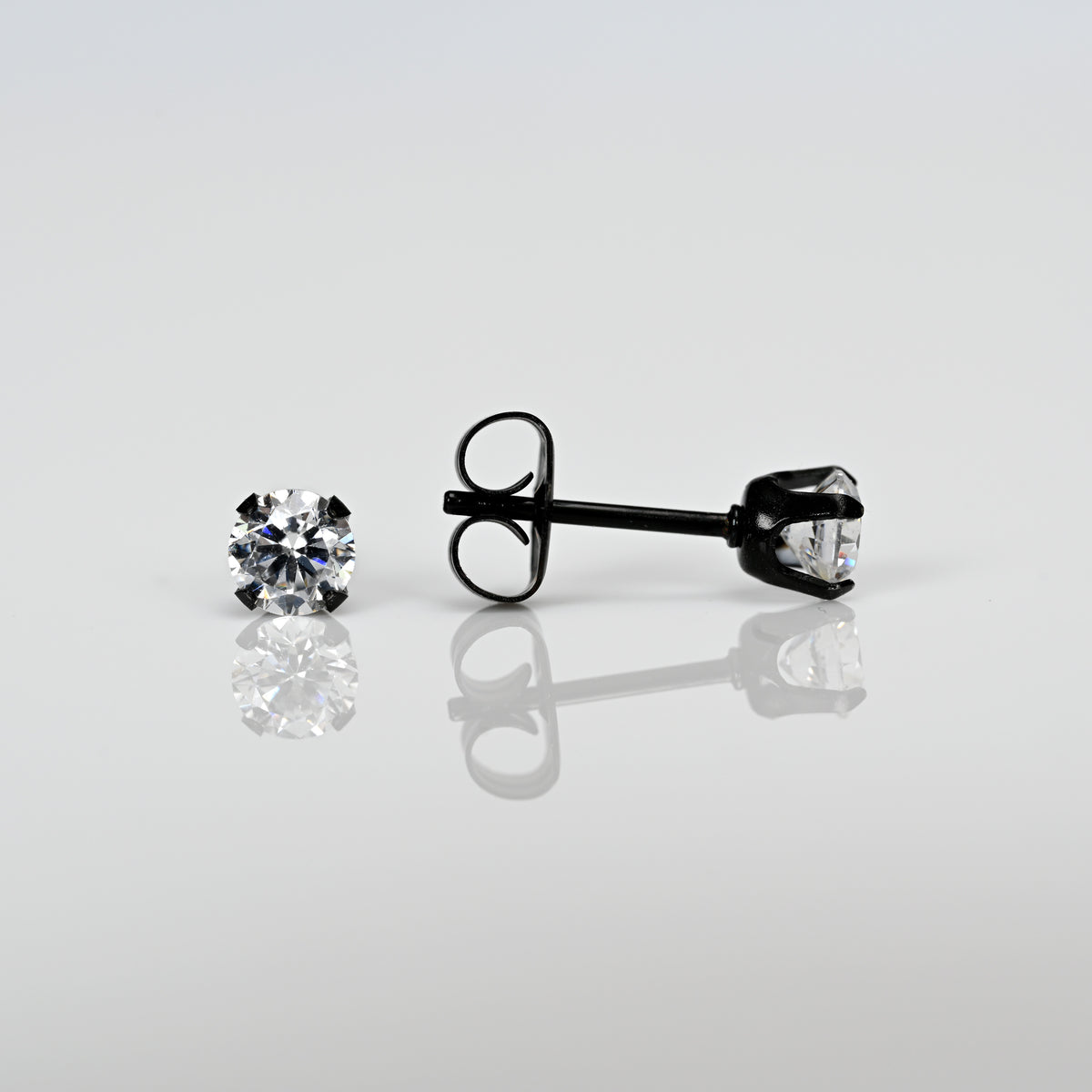 Sensitive Sterilized Fashion Prong-Set Studs - Clear Cubic Zirconia - 4mm - Black Stainless Steel