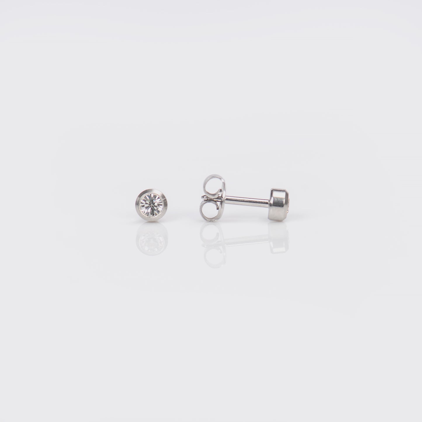 Bezel Crystal Universal Select Carded Piercing Studs