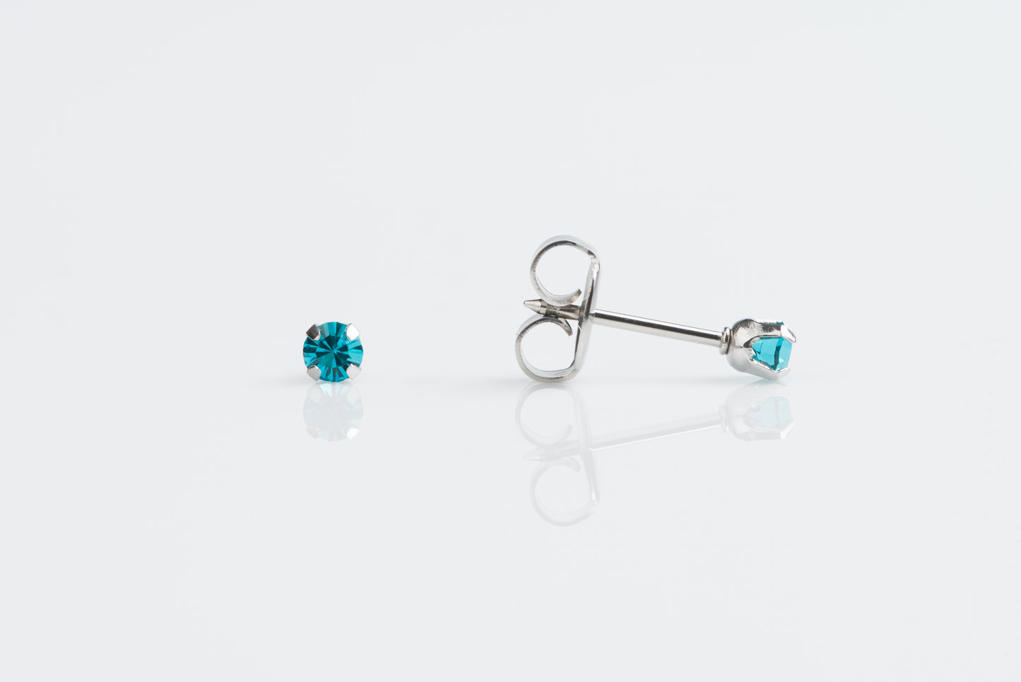 Prong Set Birthstone System 75™ Piercing Studs