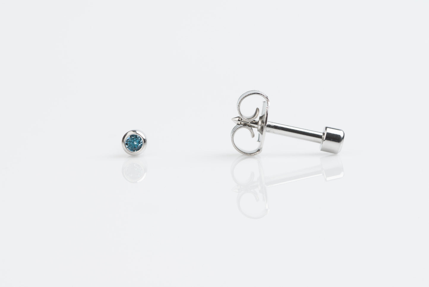 Bezel Crystal Universal Select Carded Piercing Studs