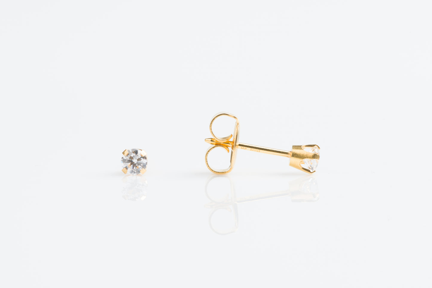 Prong Set Cubic Zirconia System 75™ Piercing Studs