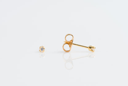 Prong Set Cubic Zirconia System 75™ Piercing Studs