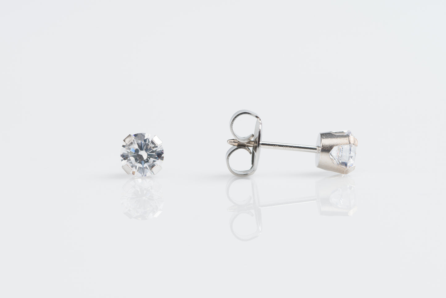 Prong Set Cubic Zirconia System 75™ Piercing Studs