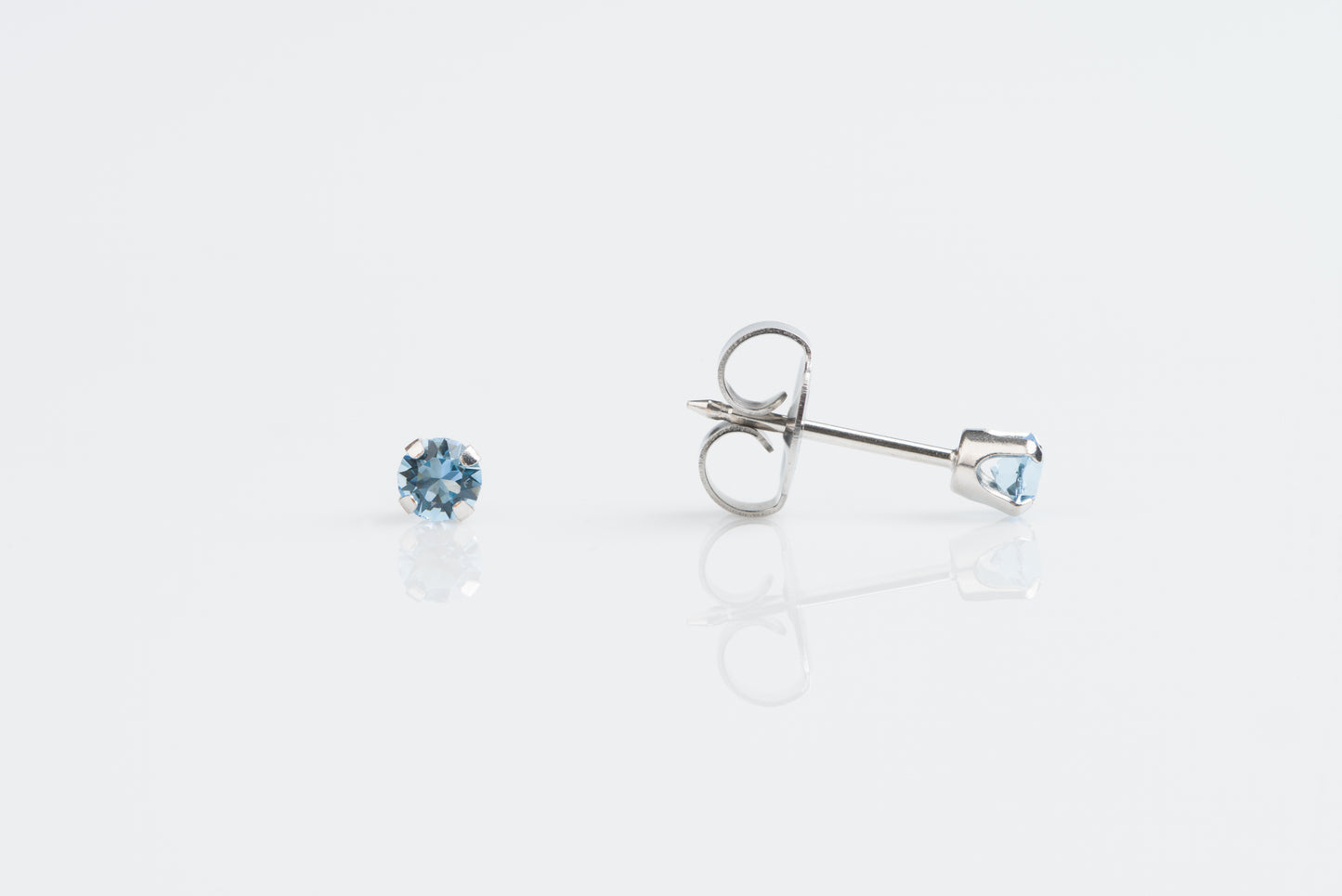 Prong Set Birthstone System 75™ Piercing Studs